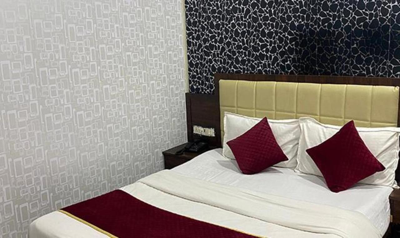 Hotel Fabexpress Ashirwad Residency Bombaj Zewnętrze zdjęcie